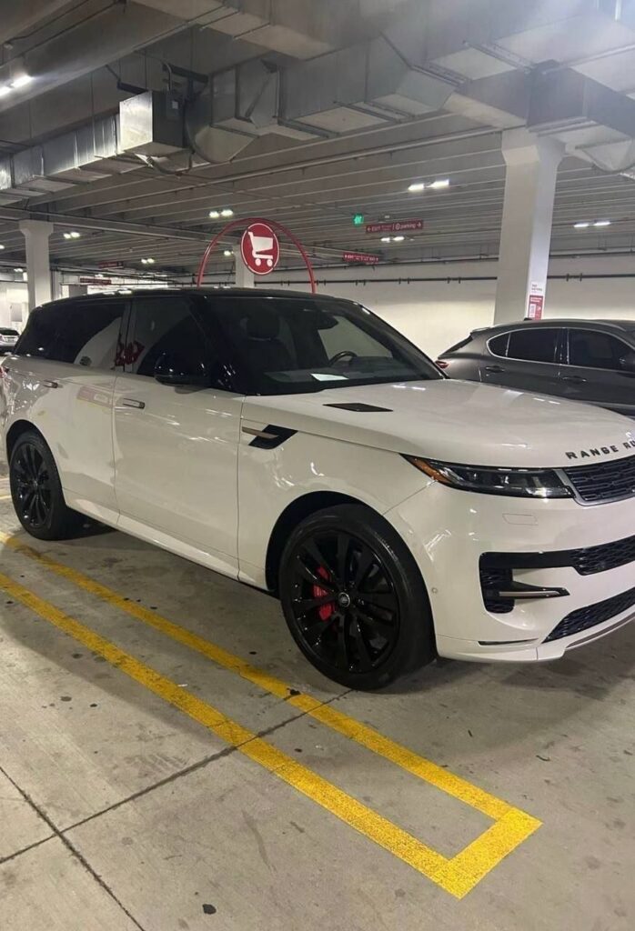 2025 Range Rover P530
