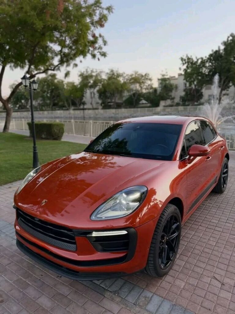 2022 Porsche Macan